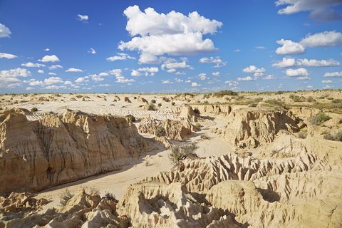 Walls Of China Viewing Platform - Holiday Find 1