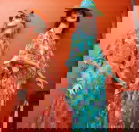 Orange Daze - Holiday Find