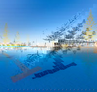 Scarborough Beach Pool - Holiday Find