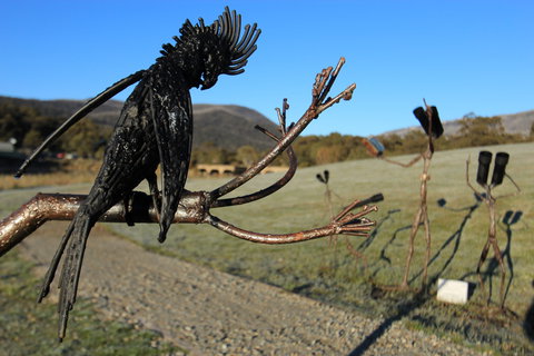Sculpture Trail At Lake Crackenback Resort And Spa - Holiday Find 2