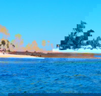 Strawbridge Point - Holiday Find