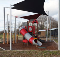 Braidwood Recreation Grounds and Playground - Holiday Find