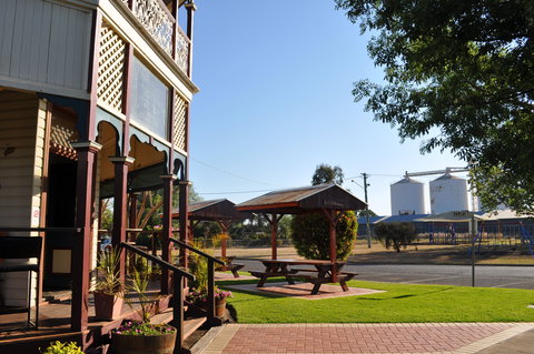 Cambooya - Holiday Find 1