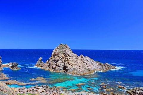 Cape To Cape Track - Holiday Find 2