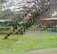 Gogeldrie Weir - Holiday Find