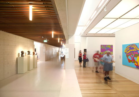 National Portrait Gallery - Holiday Find 0