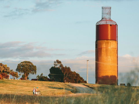 Rutherglen Wine Bottle - Holiday Find 0