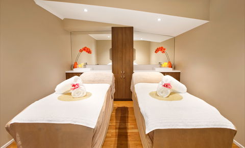Aqua Vitae Day Spa - Holiday Find 1