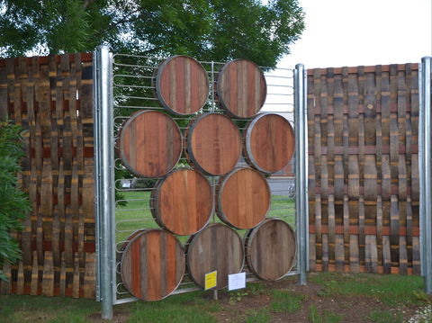 Arts Rutherglen Sculpture Trail - Holiday Find 0