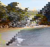 Captain Cook's Landing Place - Holiday Find