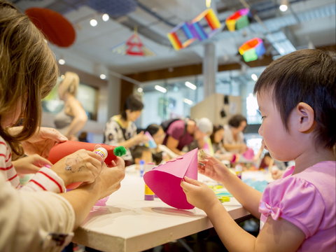 Early Start Discovery Space - Holiday Find 0