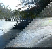 Engels Reach picnic area - Holiday Find