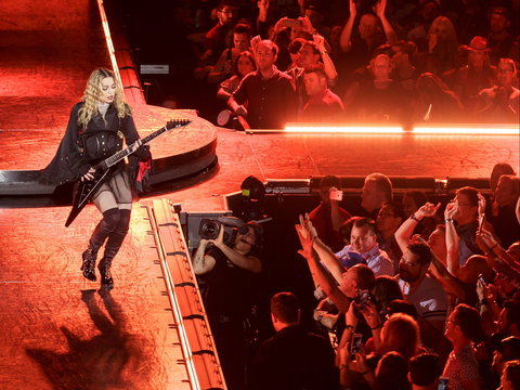 Rod Laver Arena - Holiday Find 2