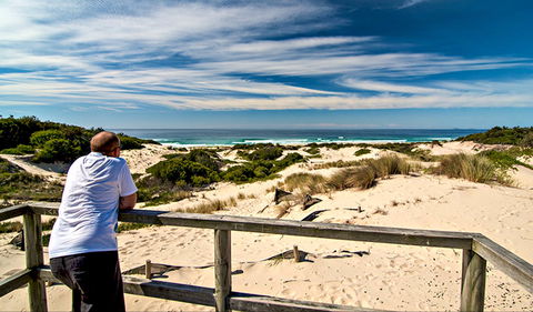 Submarine Beach Walking Track - Holiday Find 0