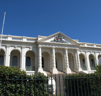 The Yass Courthouse - Holiday Find