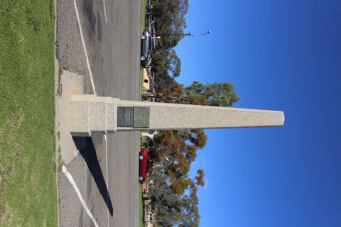 Hawdon And Bonney Obelisk Barmera - Holiday Find 0