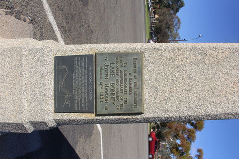 Hawdon And Bonney Obelisk Barmera - Holiday Find 1
