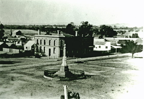 Mansfield Historical Society - Holiday Find 2