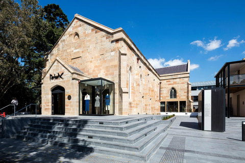 Parlour X - Holiday Find 0