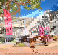 Redland Art Gallery - Holiday Find