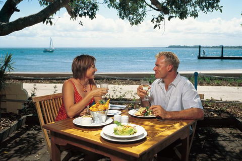 Full-Day Byron Bay And Crystal Castle Day Tour From Brisbane - Holiday Find 5