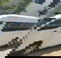 Airport Transfer to or fm Palm Cove accommodation for up to 13 people 7am-10pm - Holiday Find