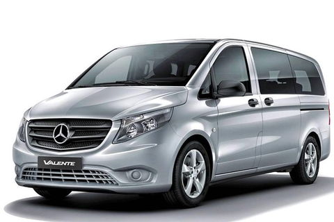Luxurious Gold Coast Airport Private Transfer To Or From Gold Coast CBD Max 10 - Holiday Find 1