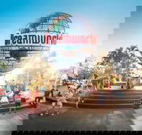 Theme Park Transfers From Brisbane - Holiday Find