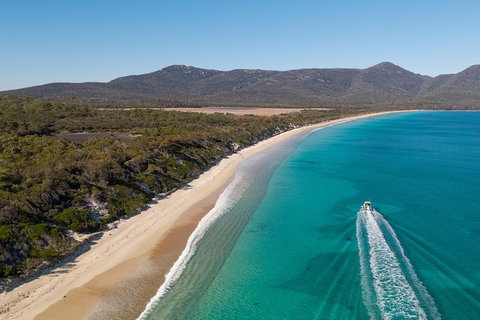 Sea & Explore Wineglass Bay & Freycinet National Park - Cruise & Walk - Holiday Find 0