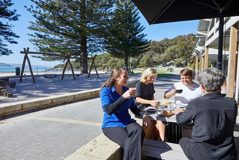 Higlights Of Hictoric Albany City: The National ANZAC Centre - Holiday Find 3