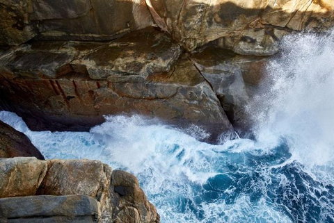 The Gap & Natural Wonders Guided Tour - Holiday Find 4