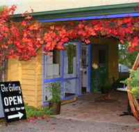 Macedon Ranges Arts Collective - Holiday Find