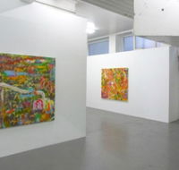 Daine Singer - Holiday Find