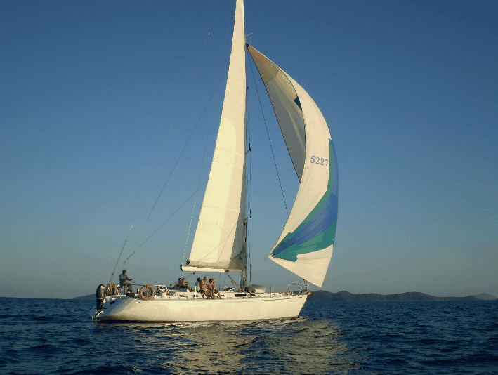 ISail Whitsundays - Holiday Find 0