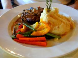 Benowa Tavern - Holiday Find 1