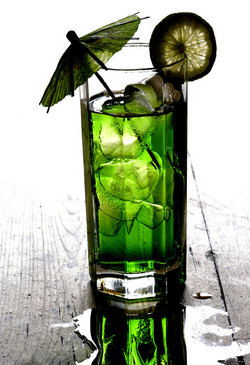 Nell's Cocktail Lounge - Holiday Find 3