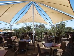 Daveys Hotel - Holiday Find 3