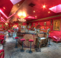 Polly Bar - Holiday Find