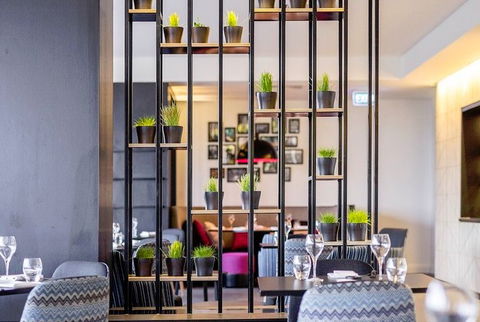 MRepublic Restaurant, Bar And Lounge - Holiday Find 3