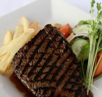 Toms Tavern - Holiday Find