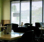Riverview Hotel  Kains Bar  Restaurant - Holiday Find