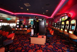 Kurrawa Surf Life Saving Club - Holiday Find 1