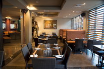 Monsoons Restaurant And Party Bar - Holiday Find 2