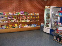 Wayatinah Tavern & Store - Holiday Find 3