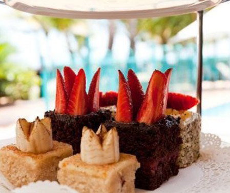 Latitude 21 Restaurant & Bar - Holiday Find 2