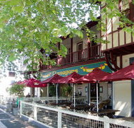 Flanagans Border Inn Hotel - Holiday Find