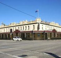 Soden's Australia Hotel - Holiday Find