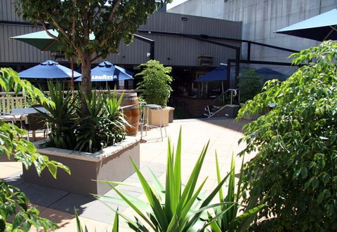 CBD Hotel Newcastle - Holiday Find 2