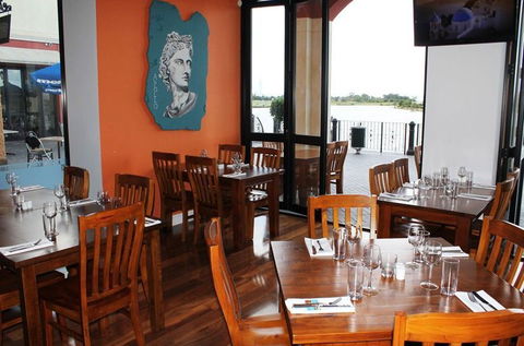 Athenia Restaurant & Bar - Holiday Find 2
