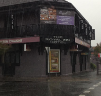 Royal Inn Hotel Waratah - Holiday Find